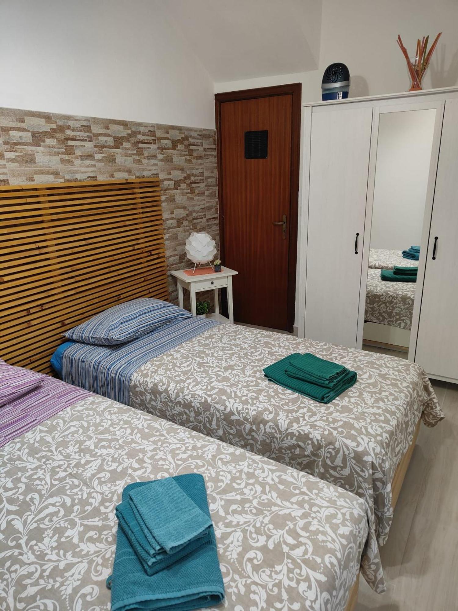 Holiday House Chiara Giardini Naxos Luaran gambar