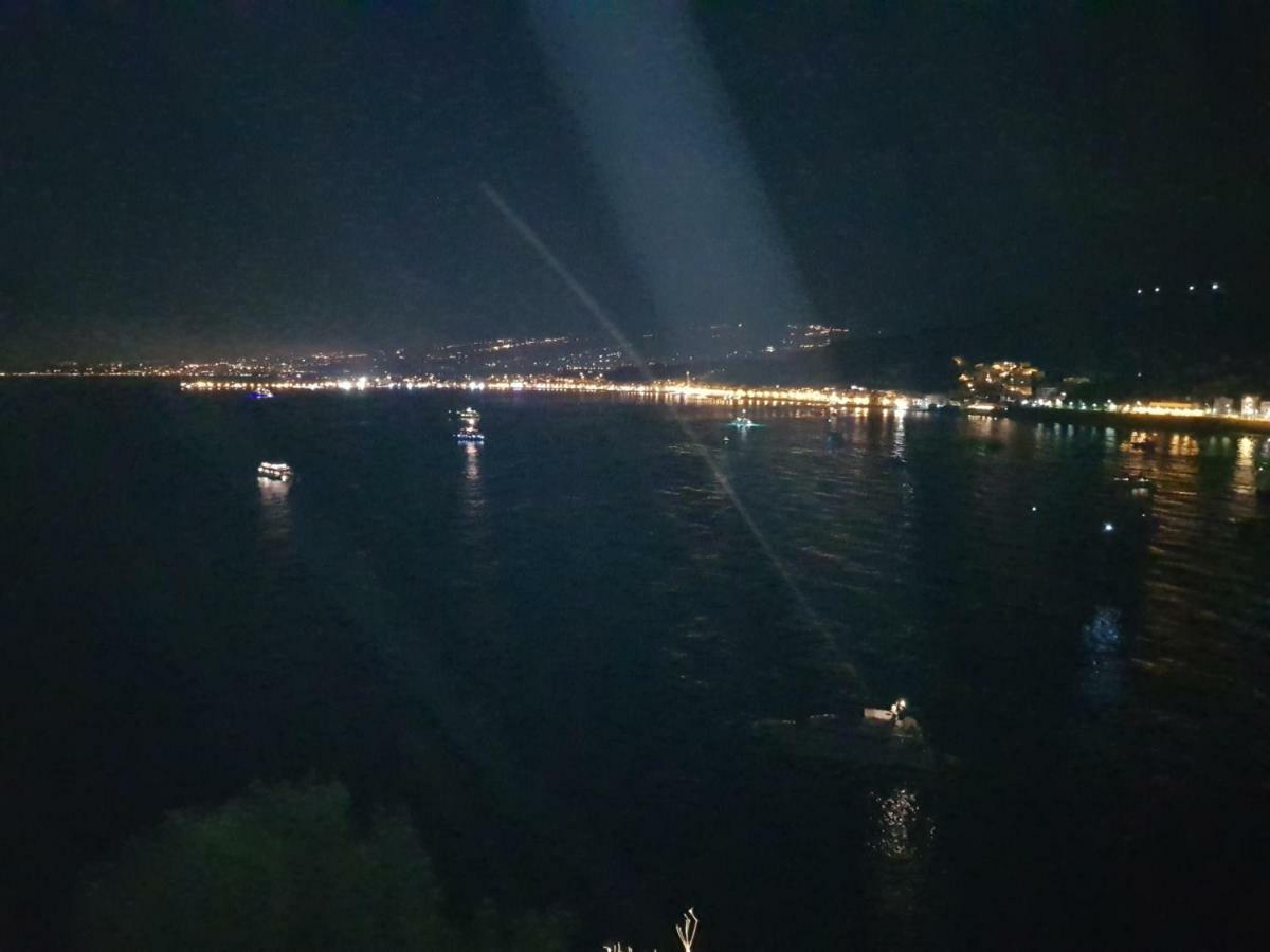 Holiday House Chiara Giardini Naxos Luaran gambar